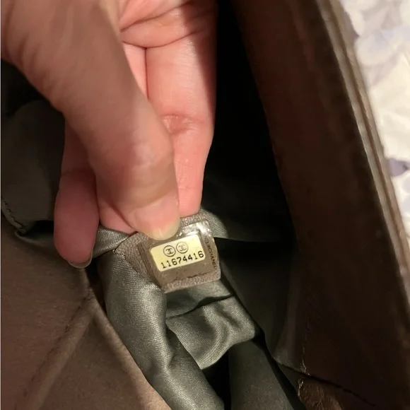 CHANEL BROOKLYN ACCORDION FLAP BAG - Picture 12 of 17